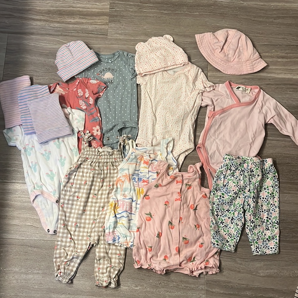 Baby Girl Newborn Spring/ Summer Clothing Bundle